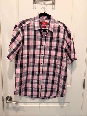 RM Williams The Bush
Outfitter Men's Pink Plaid
Short Sleeve Size XL